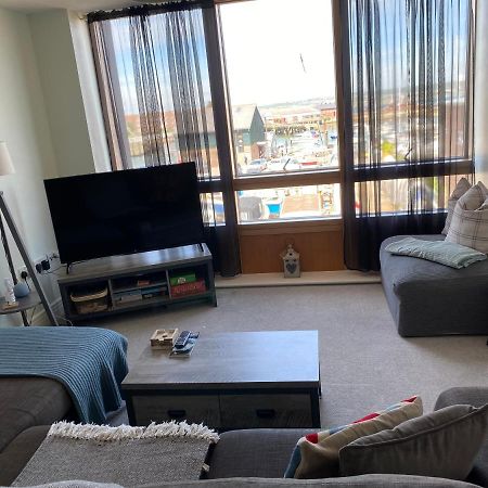 Stunning Marina Apartment Gosport Portsmouth Eksteriør billede