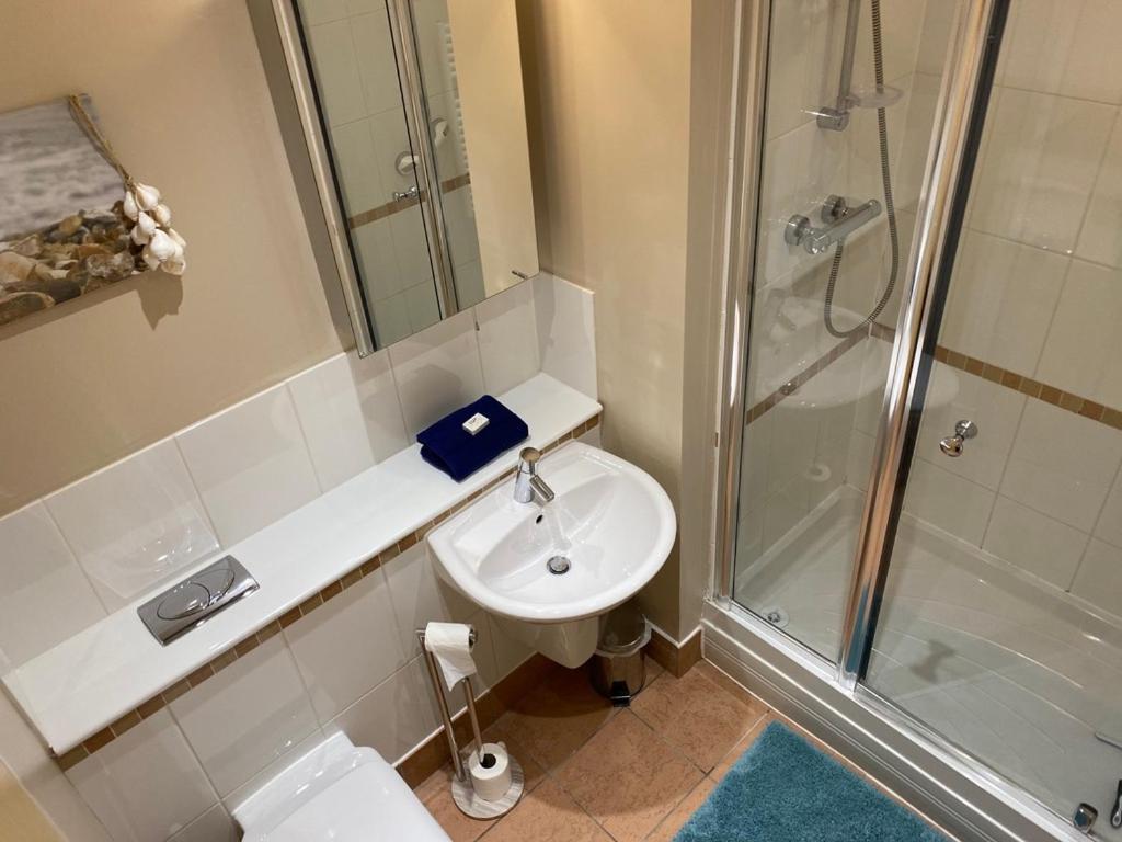 Stunning Marina Apartment Gosport Portsmouth Eksteriør billede